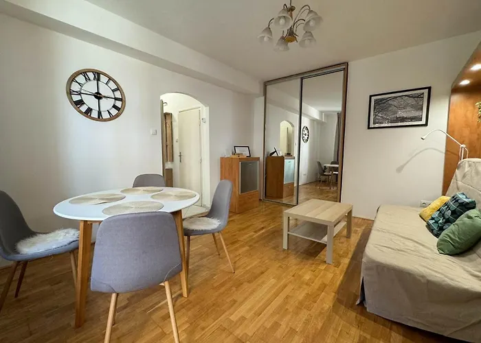 Castle Hill Hideaway Apartman *