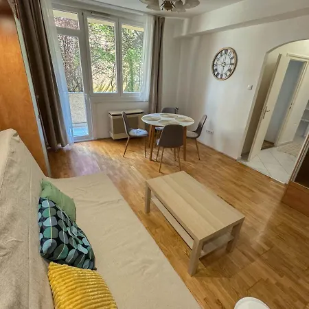Apartmán Castle Hill Hideaway